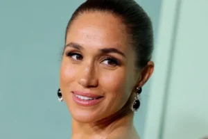 Harry revela momento bizarro entre Meghan e o ex-príncipe Andrew