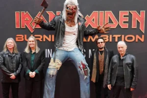 Iron Maiden celebra 50 anos de carreira com loja pop-up e escape room em São Paulo