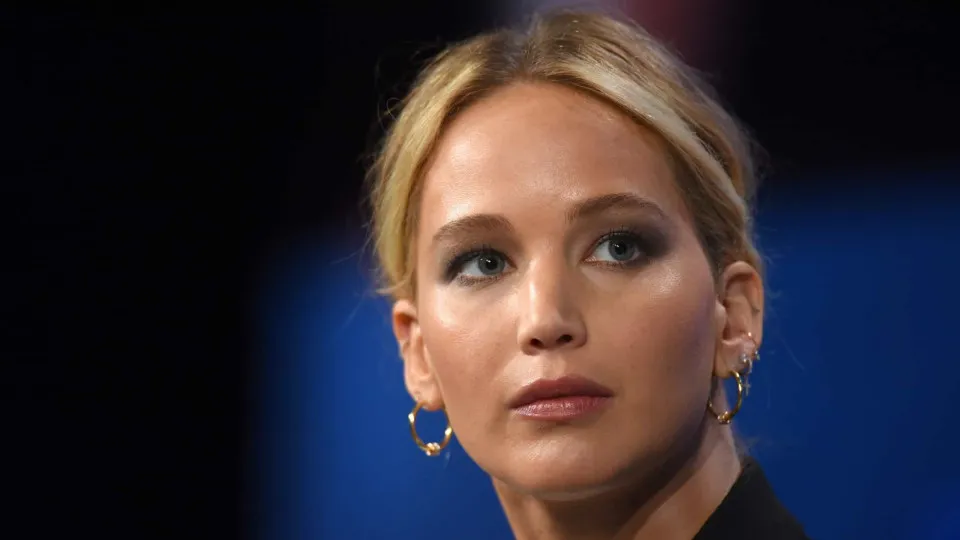 Jennifer Lawrence cria conta no Instagram e explica nome de usuário escolhido