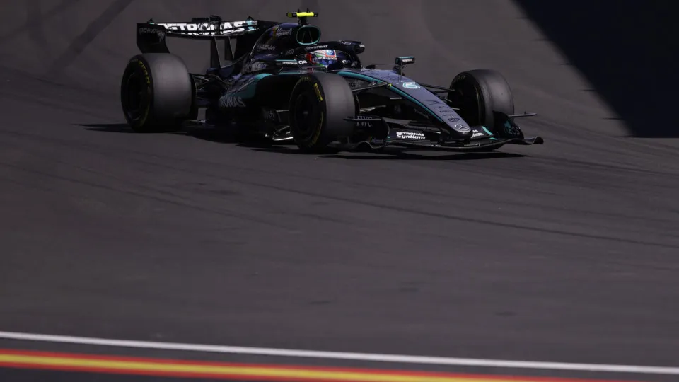 Kimi Antonelli vence em Madrid e é cada vez mais líder