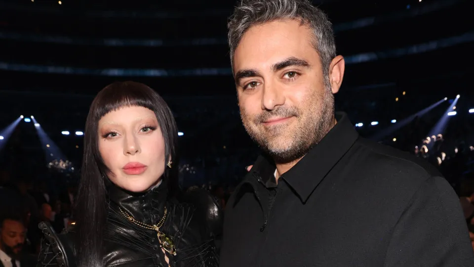 Lady Gaga tem primeiro filho com Michael Polansky aos 40 anos, diz site