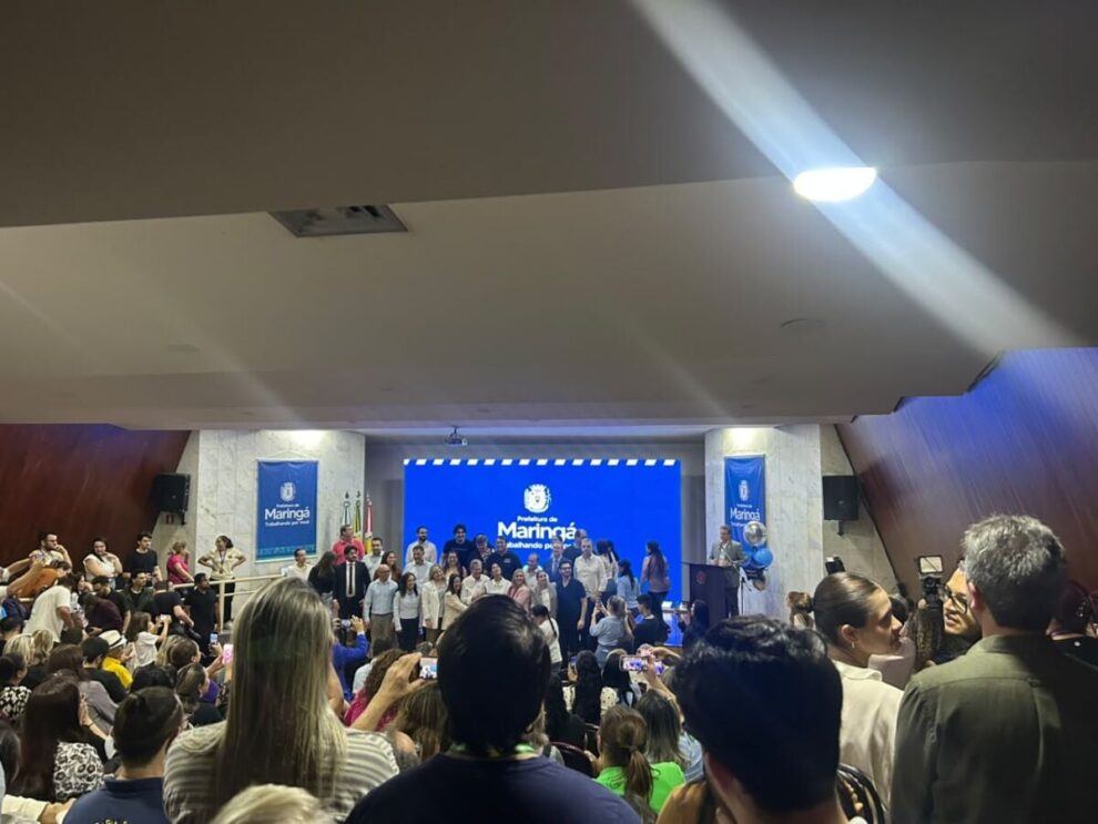 Lei com mudanças aos profissionais da educação em Maringá é sancionada