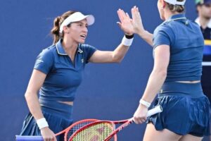 Luisa Stefani vai às quartas de final nas duplas femininas do US Open