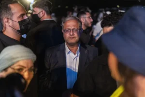Ministro de Israel diz que houve tentativa de ataque terrorista em voo desviado à Arábia Saudita