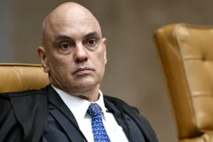 Moraes cobra Fachin e diz que Mendonça não retirou sigilo integral de caso Master