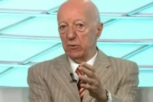 Morre aos 93 anos Claudio Carsughi, figura marcante do jornalismo esportivo