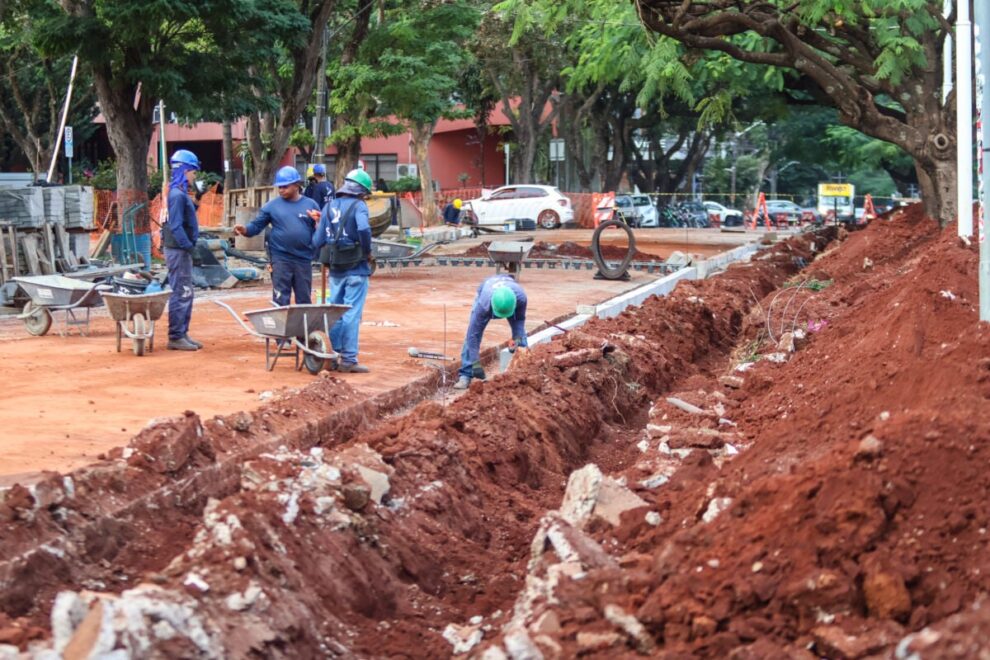 Obras do Eixo Monumental interditam trecho da Avenida Tiradentes nesta sexta (11)