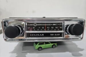 Os carros estão ajudando a matar o rádio AM?