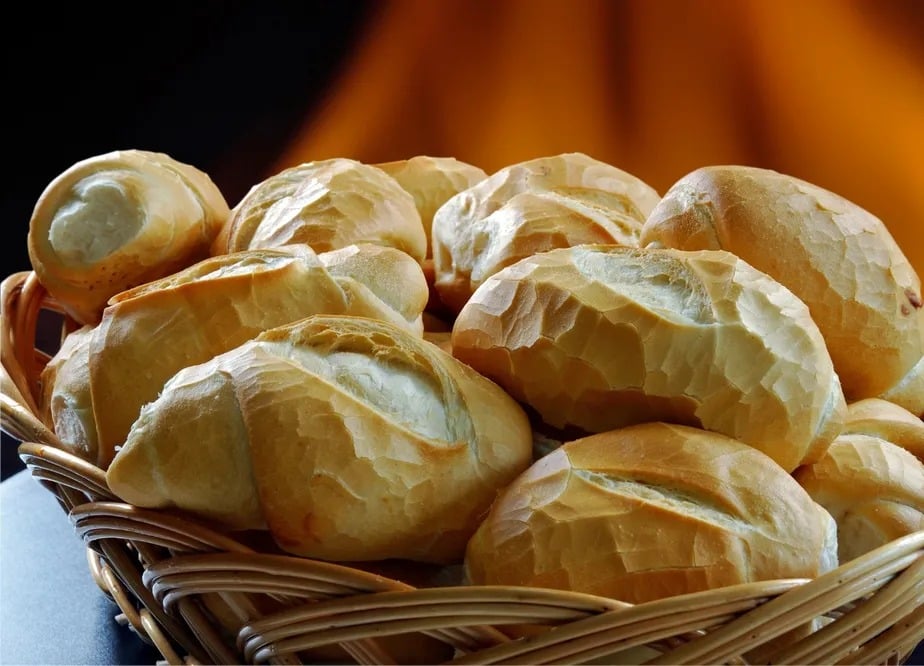 Pão francês pode subir com menor produção de trigo no Brasil