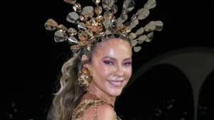 Paolla Oliveira volta ao Carnaval e será rainha de bateria da Imperatriz
