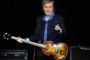 Paul McCartney relembra colapso mental após fim dos Beatles