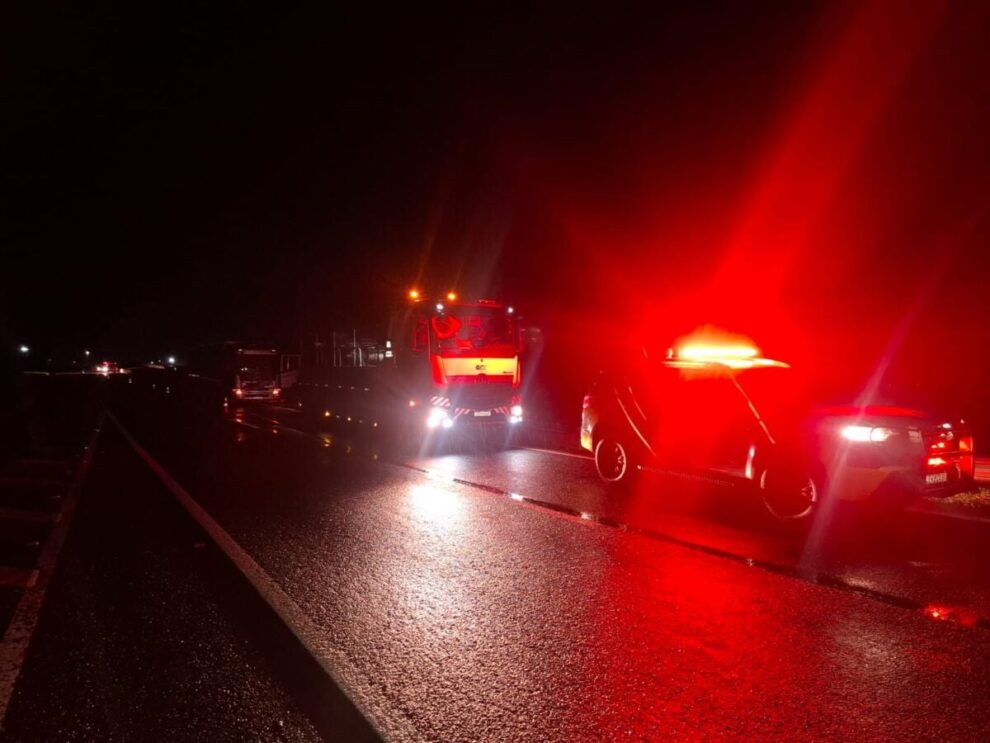 Pedestre morre na PR-323 e corpo aguarda identificação no IML de Maringá