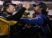 Pilotos da Nascar trocam socos após acidente durante corrida