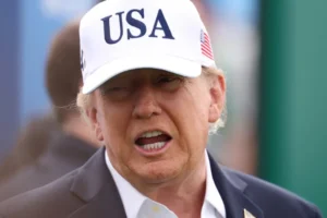 Por que grandes TVs suspenderam a cobertura conjunta de Donald Trump?