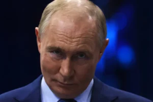 Putin tem vitória recorde em eleição parlamentar criticada