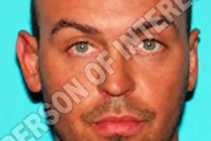 Quatro pessoas mortas em esfaqueamento nos EUA; criança luta pela vida