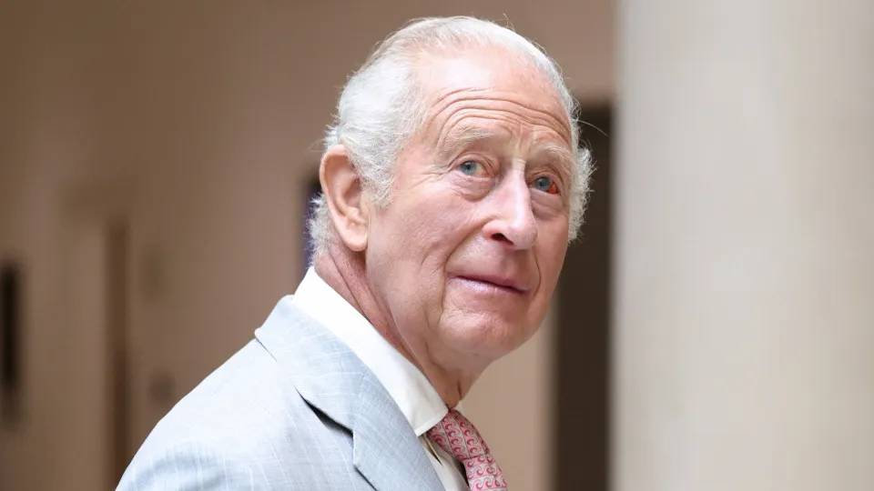 Rei Charles 3º veta Harry e Meghan de compromissos oficiais