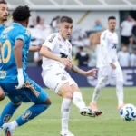 Santos desafia o forte Cruzeiro sem Gabigol por 'alívio' antes de decisão com o Atlético-MG