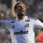 Santos supera o Atlético-MG na Vila e fica perto da semifinal da Sul-Americana