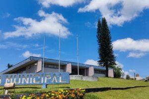 Suspeito de feminicídio contra médica em Maringá é exonerado de cargo em Prefeitura da região