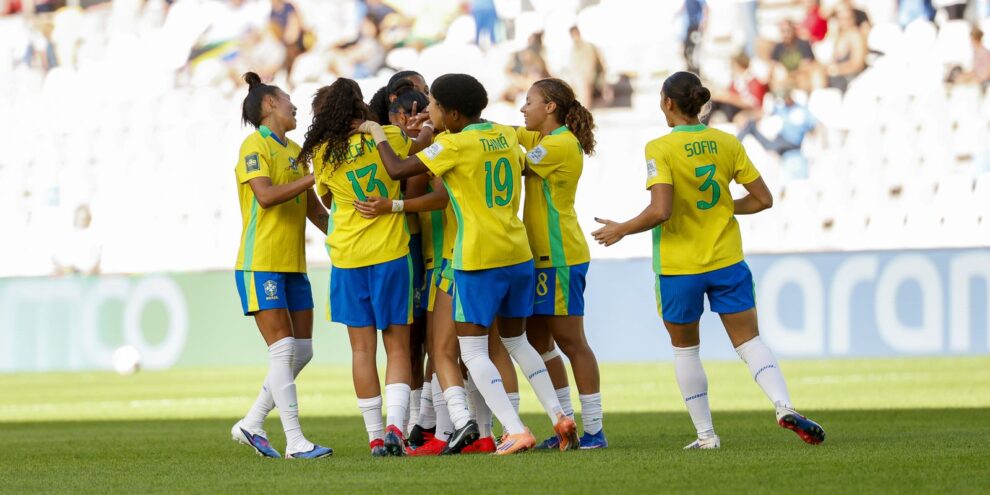 Thais Lima brilha nos pênaltis e Brasil segue na Copa Feminina sub-20