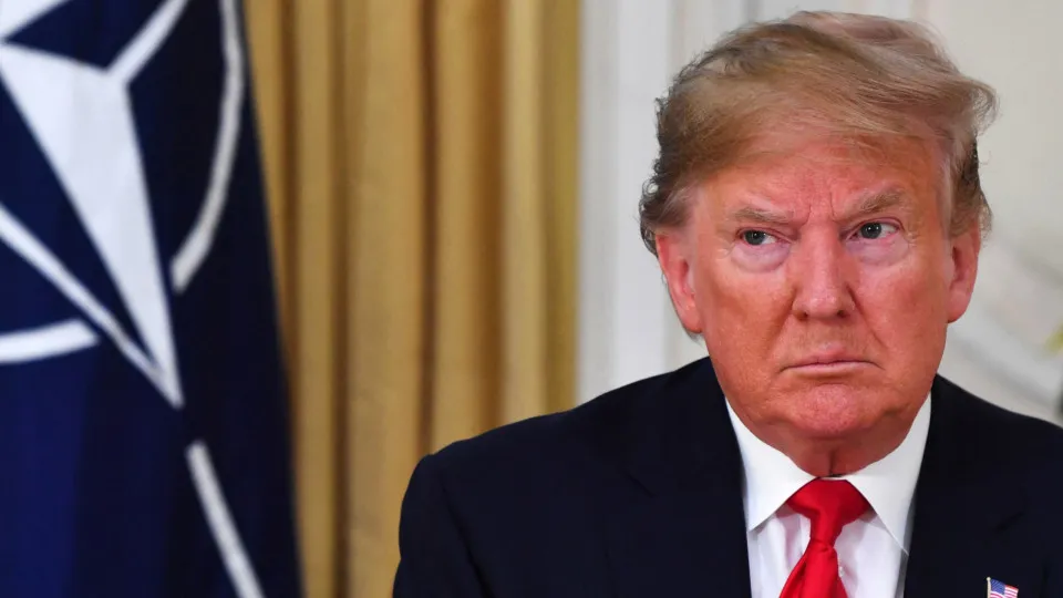 Trump ameaça União Europeia com tarifas por aproximação com Canadá