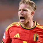 "Vai-te f...". De Bruyne perde a cabeça com o árbitro