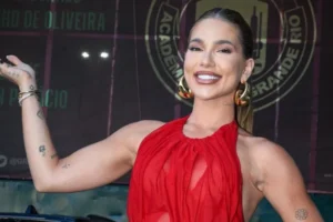 Virginia Fonseca acusa Anitta de recusar cerimônia de passagem da coroa na Grande Rio