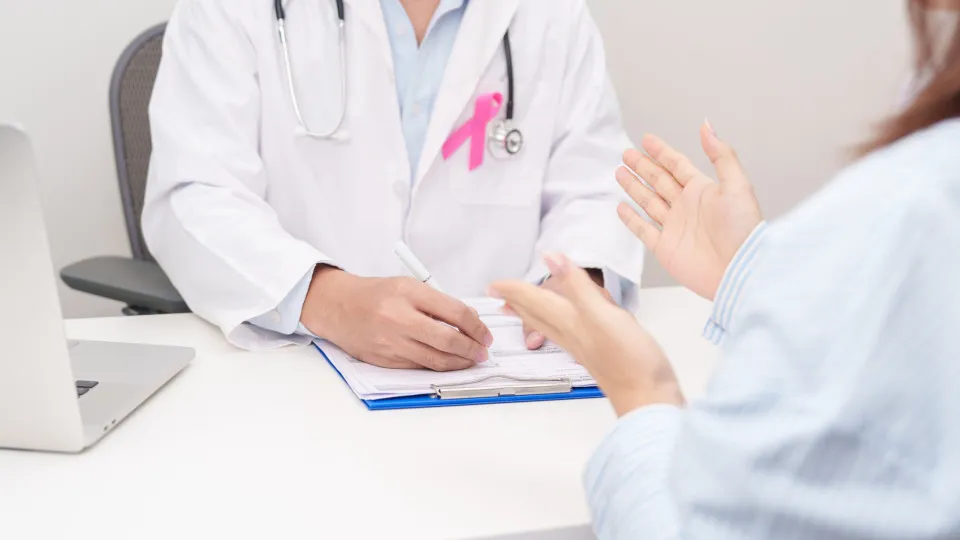 3 sintomas de câncer que não devem ser ignorados, segundo oncologista