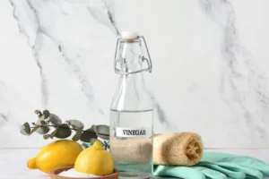 5 truques de limpeza antigos que ainda funcionam muito bem