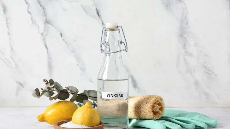 5 truques de limpeza antigos que ainda funcionam muito bem