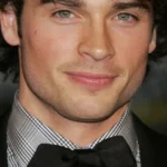 Ator de Smallville compartilha nude por acidente nos stories