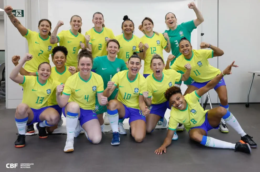 Brasil e Japão se enfrentam em amistosos de futsal feminino em Maringá