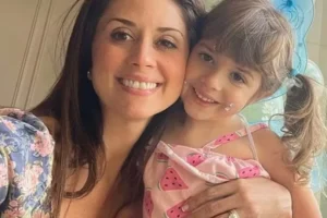Brasileira mata filha e atira em si mesma após perder guarda nos EUA