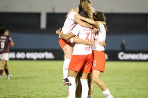 Copa do Brasil: Bragantino abre vantagem sobre Ferroviária nas quartas