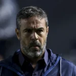Cruzeiro perde e comentário sobre bacalhau tira Artur Jorge do sério