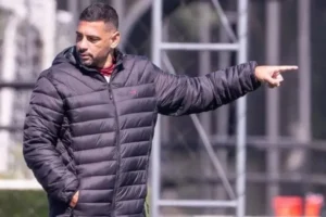 Diego Souza desabafa sobre caso de licença de técnico e critica Mancuso: 'Ele fez de má fé'