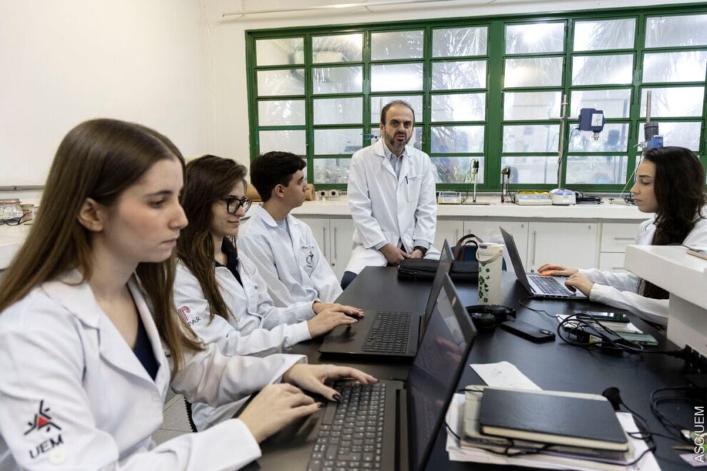 Doze cientistas da UEM estão entre os 2% mais influentes do mundo
