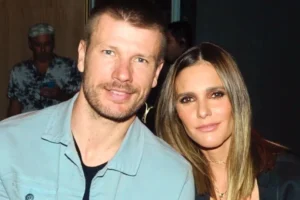 Fernanda Lima e Rodrigo Hilbert acompanham desfile do filho João na São Paulo Fashion Week