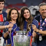 Filha do treinador do PSG se envolve em grave acidente de carro