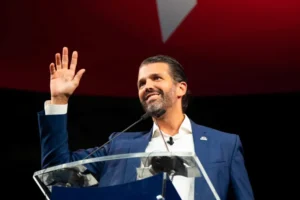 Filho de Trump diz que corte em ONGs faz esquerda perder eleições na América Latina