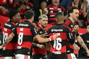 Flamengo aposta no Maracanã para superar Estudiantes e chegar à 6ª final da Libertadores