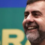 Freixo diz que turismo bateu recordes com Lula, e que Flávio quer privatizar praias