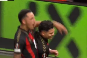 Golaço do brasileiro Evanilson pelo Bournemouth corre o mundo