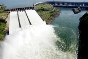 Itaipu alerta para alta do rio Paraná e impacto no lado brasileiro da usina