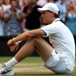 Jannik Sinner encerra temporada de 2026 por lesão no joelho