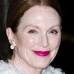 Julianne Moore celebra casamento do filho e mostra imagens da festa