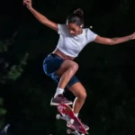 Limitada por problema no tornozelo, Rayssa Leal fica em sétimo no Mundial
