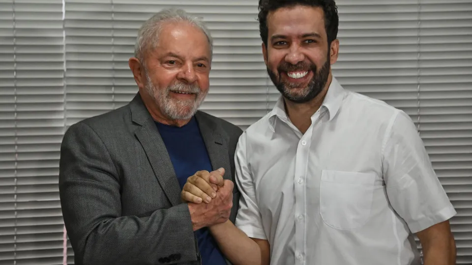 Lula fará live com Janones hoje? Veja horário e onde assistir