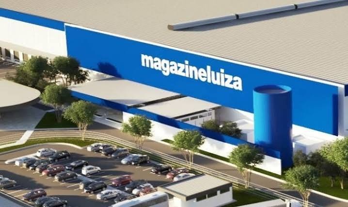 Magazine Luiza mira R$ 7 bilhões com crise da Casas Bahia